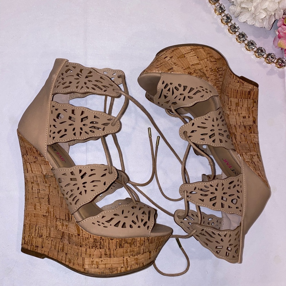 Just fab nude Wedges